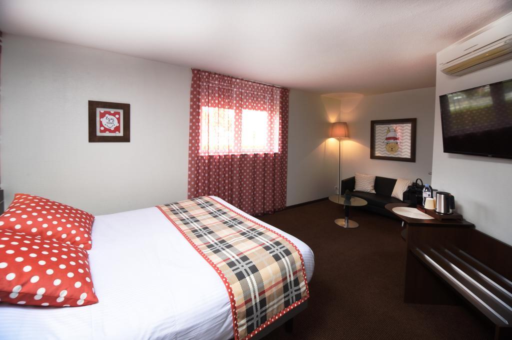 Logis Boutique Hotel Novalis 格拉迪尼昂 外观 照片